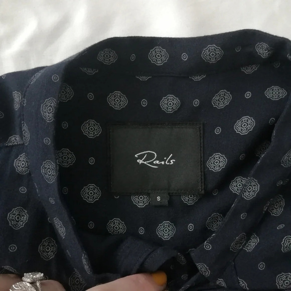 Rails Abby Rayon Button Up Blouse with Neck Tie Navy Floulard Print Small - Picture 14 of 16